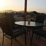 Casa Celidonia , De