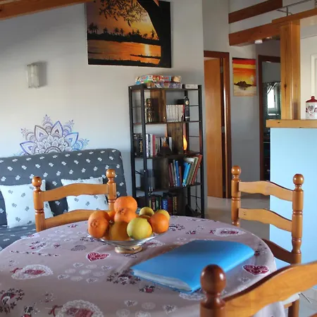 Casa Celidonia , De Apartment *