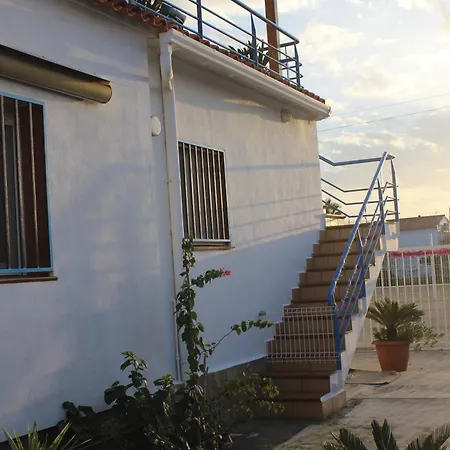 Casa Celidonia , De * Oliva