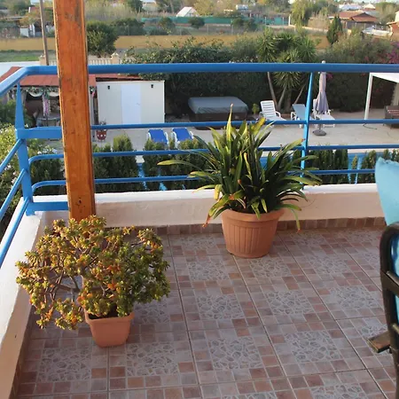 Apartment Casa Celidonia , De