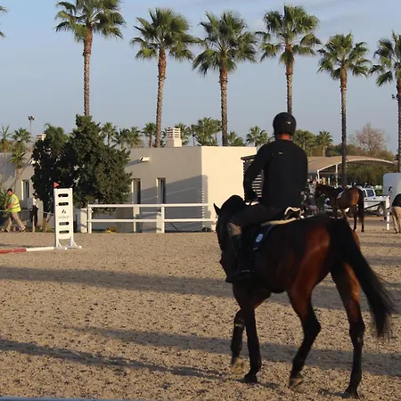 Casa Celidonia , De 아파트 올리바