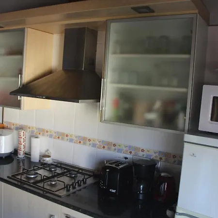 Casa Celidonia , De *